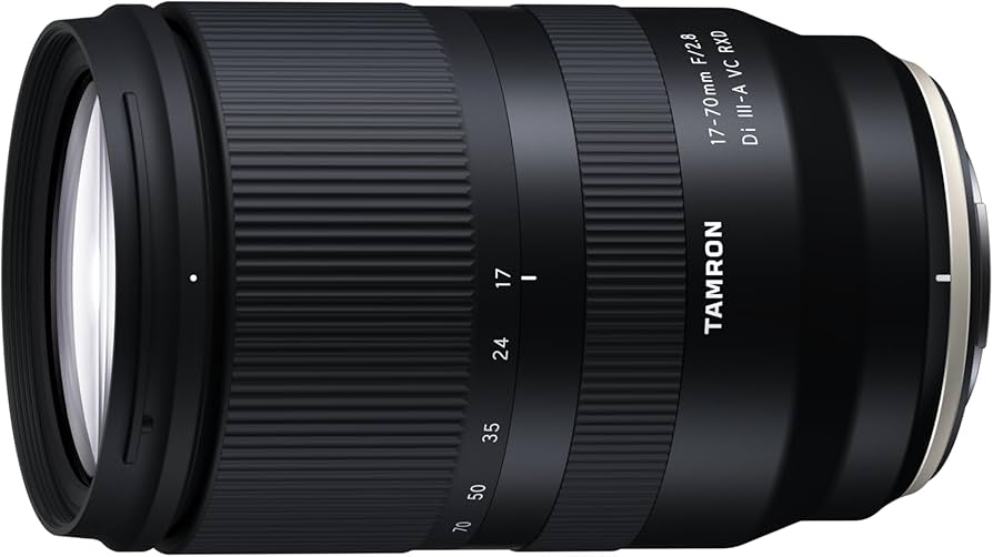 タムロン　17-70mm F/2.8 Di III-A VC RXD TAMRON 17-70mm F/2.8 Di III-A VC RXD Zoom Lens for Fujifilm
